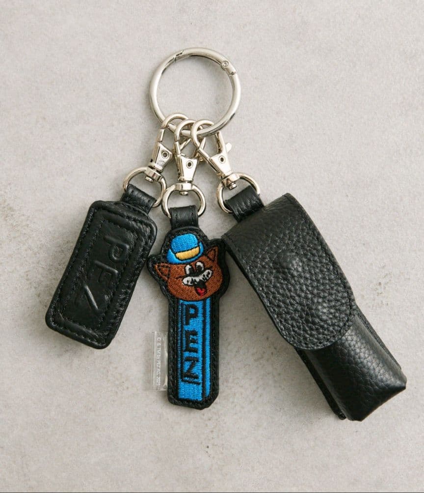 【PEZ(ペッツ)×ear】本革リップケースチャーム