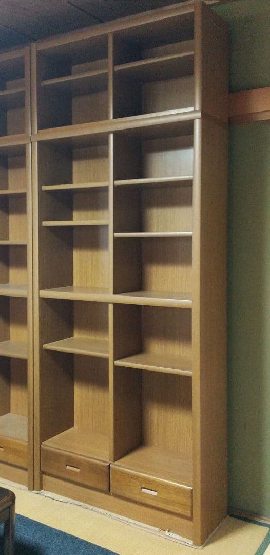 大きい本棚①　木製　ダークブラウン　幅90cm　高224cm　１個　　匿名配送