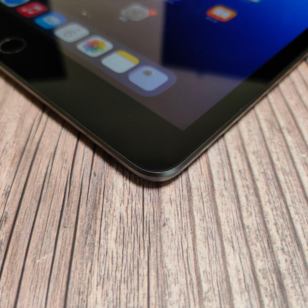 iPad 第7世代 32GB スペースグレー SIMフリー 超美品