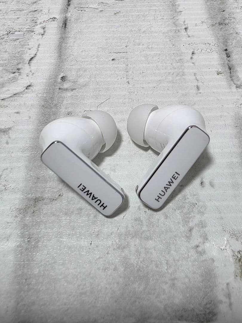 ほぼ未使用 HUAWEI FreeBuds Pro 3 イヤフォン　ホワイト