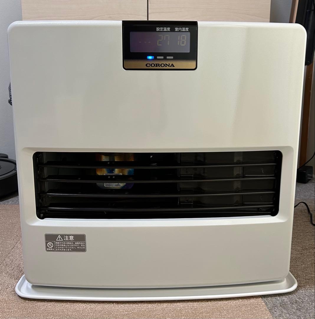石油ファンヒーター 2019年製CORONA コロナ 取説付き