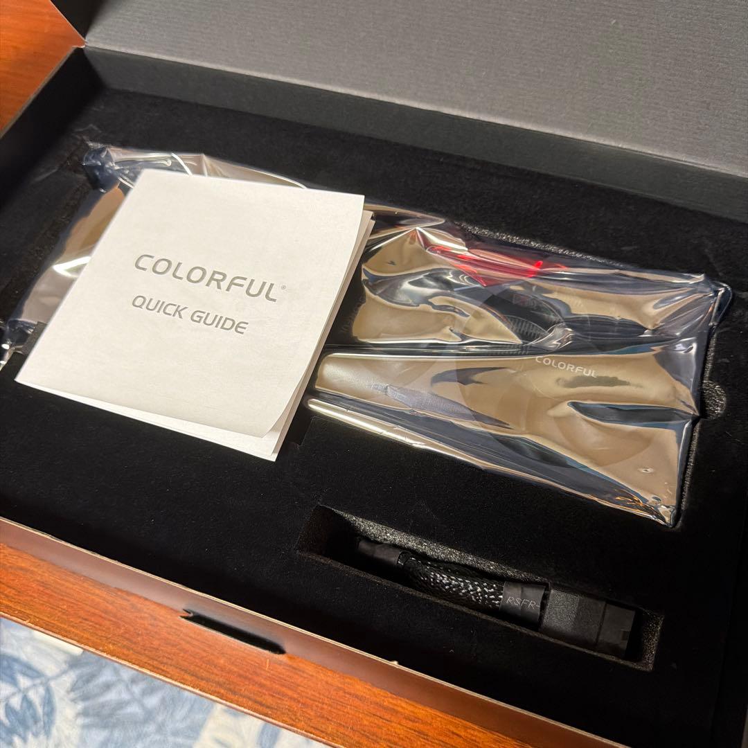 グラフィックボード・グラボ・ビデオカード COLORFUL RTX 3070 Ti