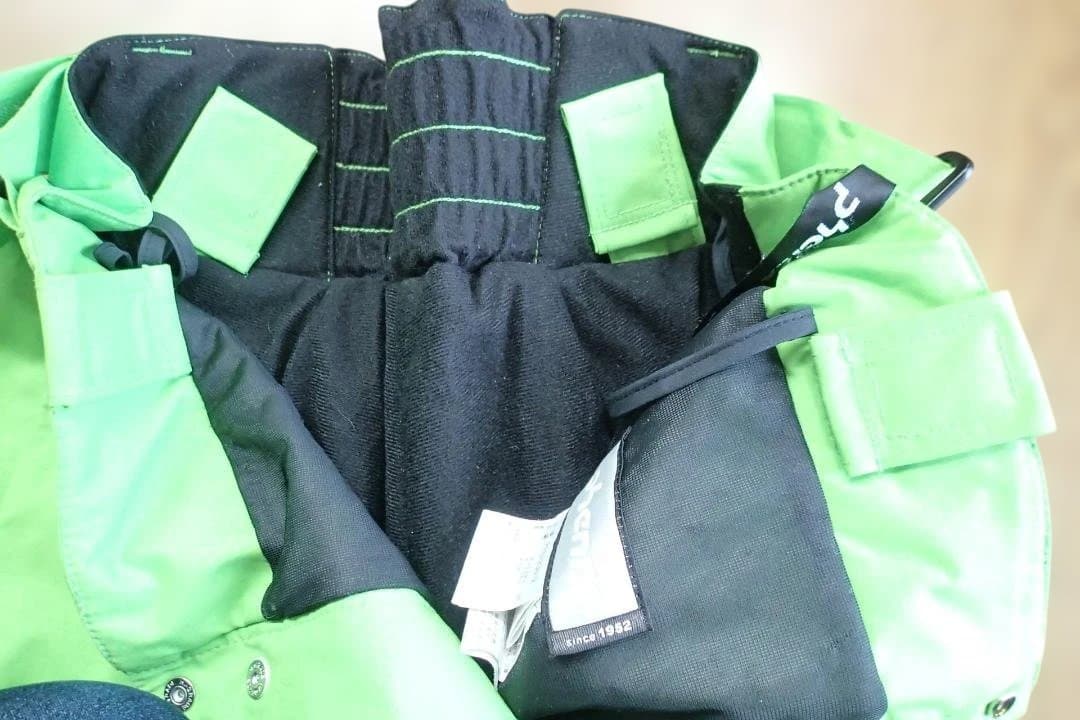 フェニックス　スキーウェアセット ネイビー/グリーン　Lサイズ