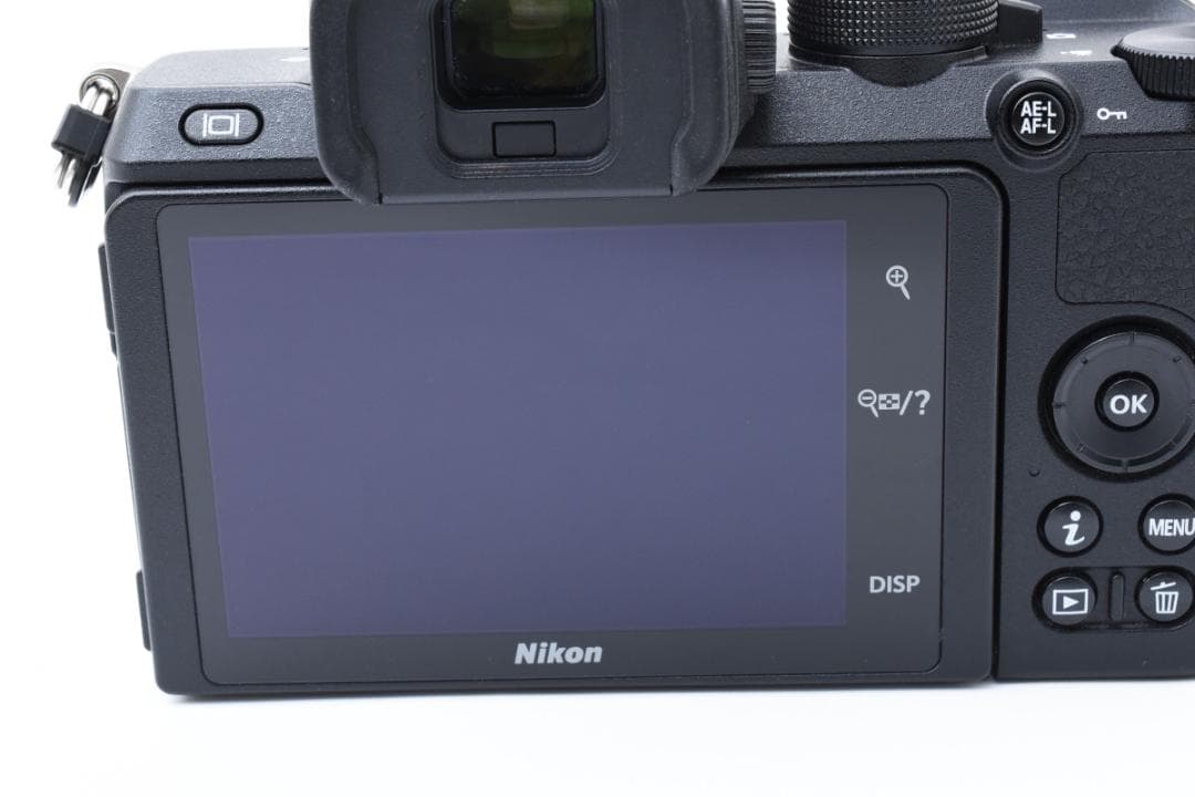 Nikon ニコン Z50 ボディ ショット数2,651 元箱 付属品 取説
