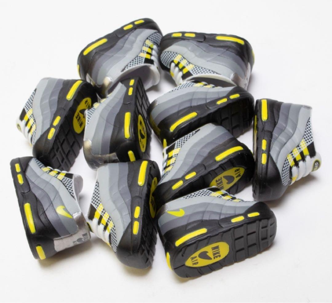 BAIT kokies Nike airmax95 ミニチュア キーホルダー