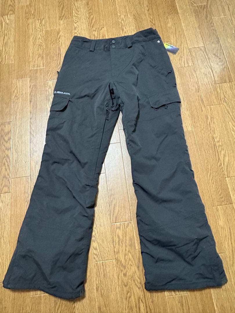 M*a様 【美品/送料込み】Armadaジャケットとパンツセット 防水力/保温性
