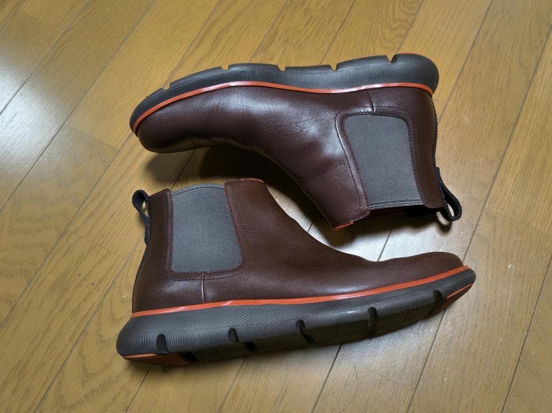Cole Haan ダークブラウン 防水サイドゴアブーツ オレンジトリム　9.5