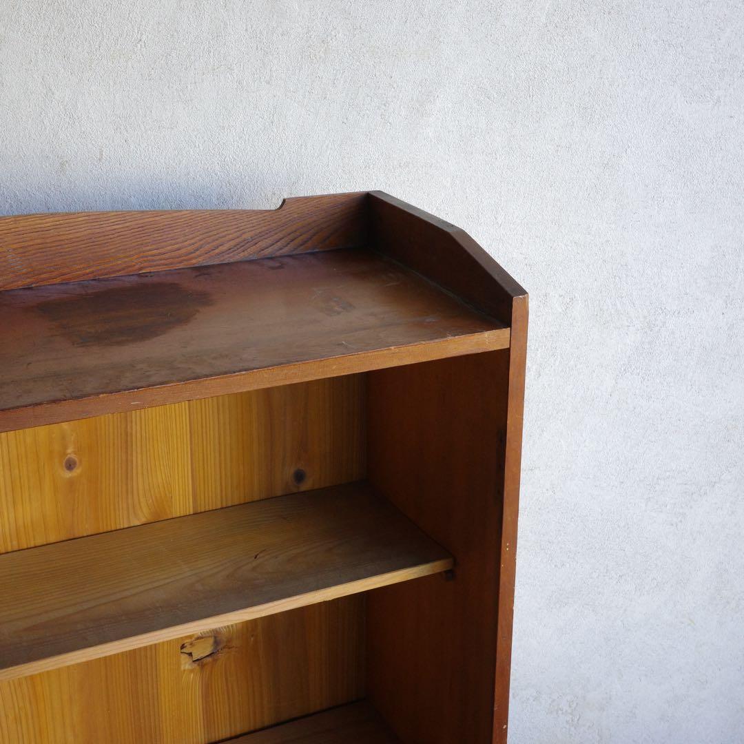 古いレトロな棚　本棚　収納棚　オープンラック