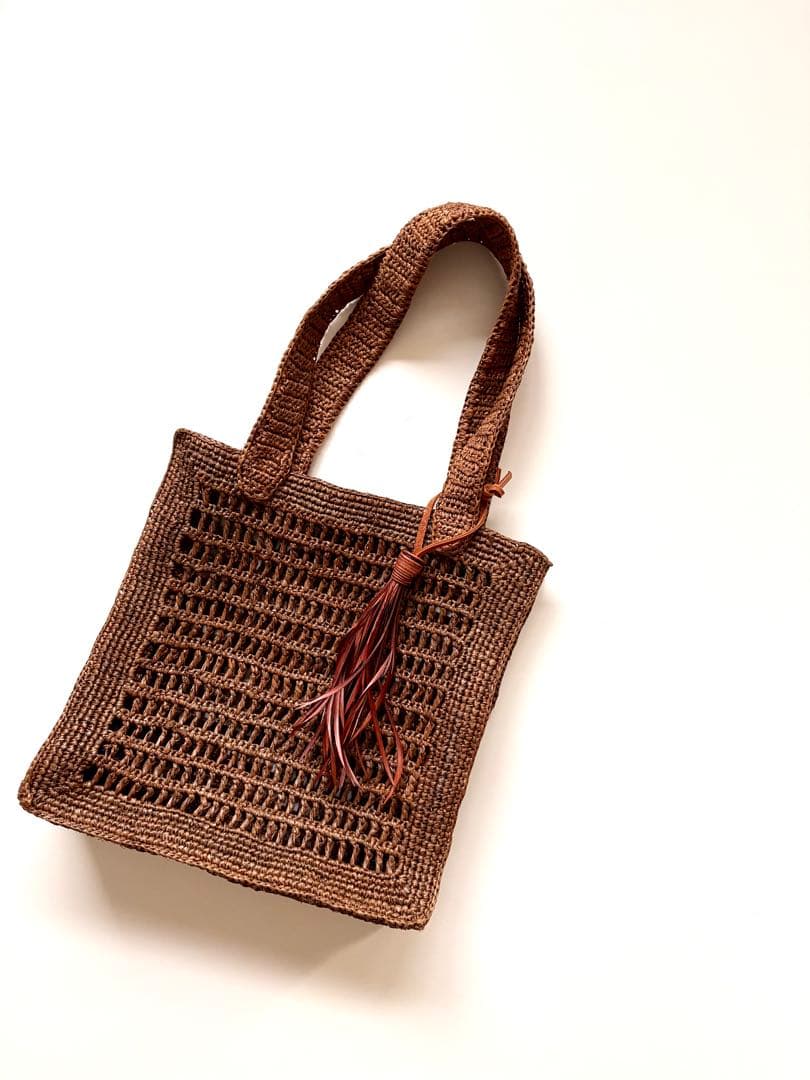 MAISON N.H PARIS【美品】ANNA タッセル付き ラフィアバッグ