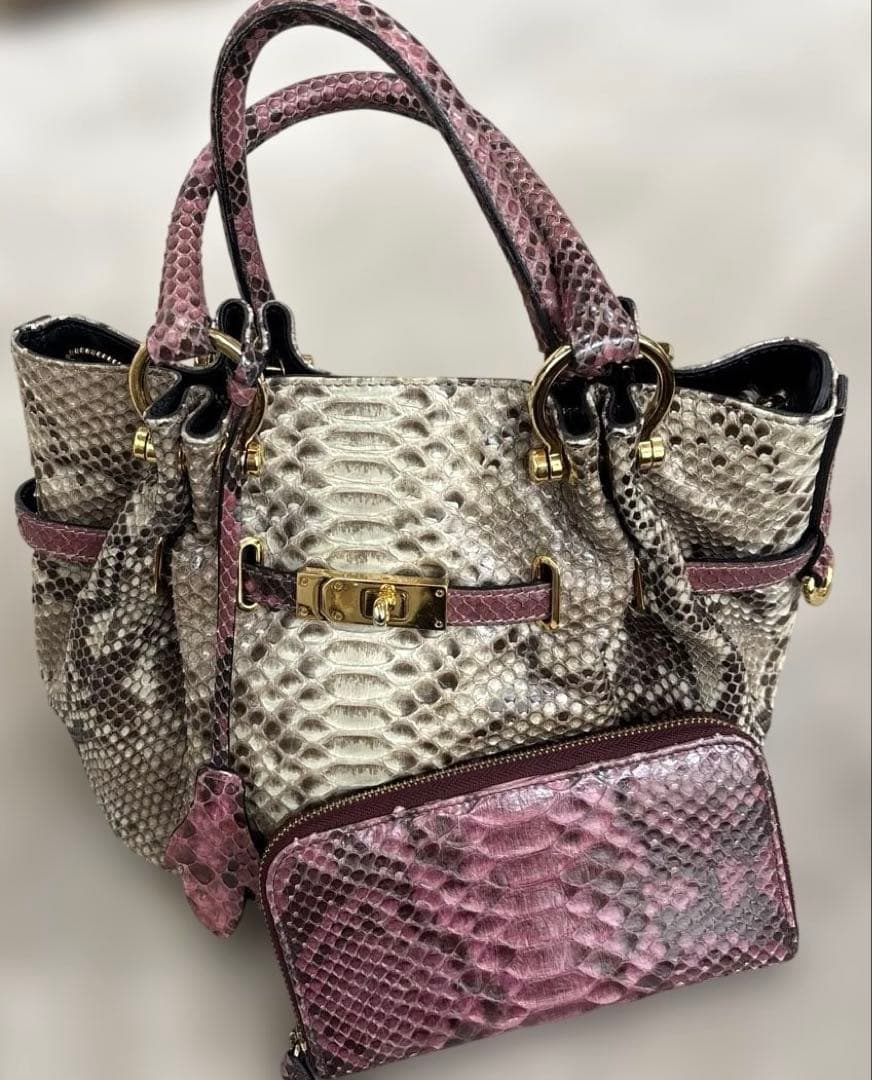 パイソンハンドバッグ ＆ウォレット　グレージュ×ピンキッシュパープル　2セット