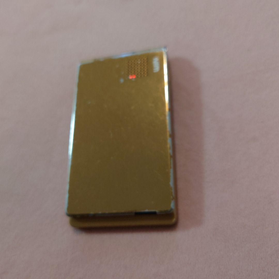 W55T au ゴールド