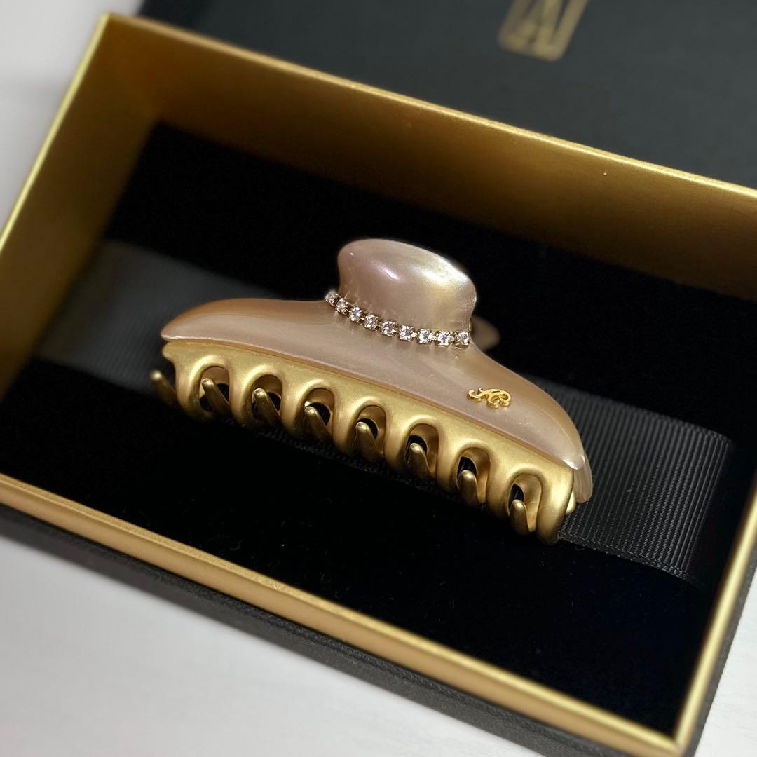 acca ニューコラーナ　M パールベージュ