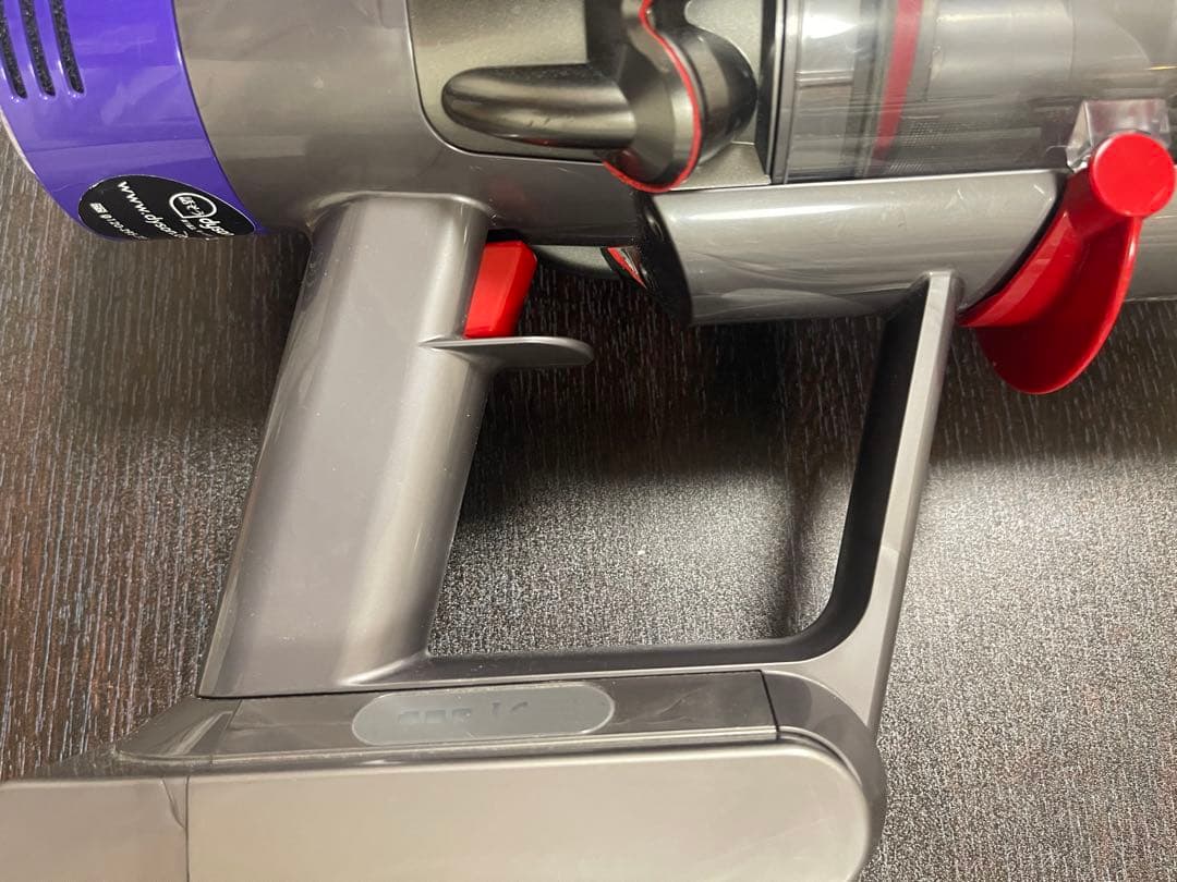 【美品】Dyson Cyclone V10 sv12エコーモード68分