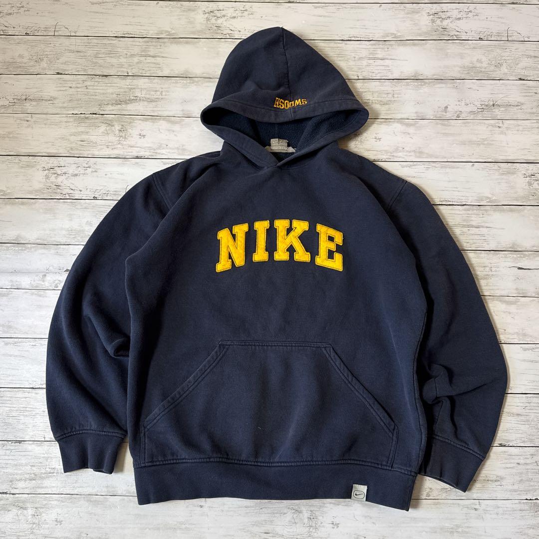 m*a様 00年代ヴィンテージ　NIKE ナイキ スウェットネイビー L カレッ
