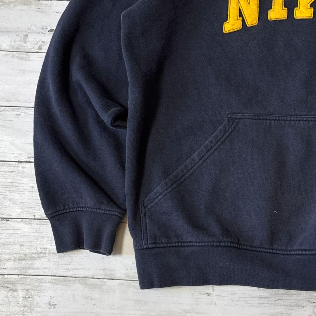 m*a様 00年代ヴィンテージ　NIKE ナイキ スウェットネイビー L カレッ