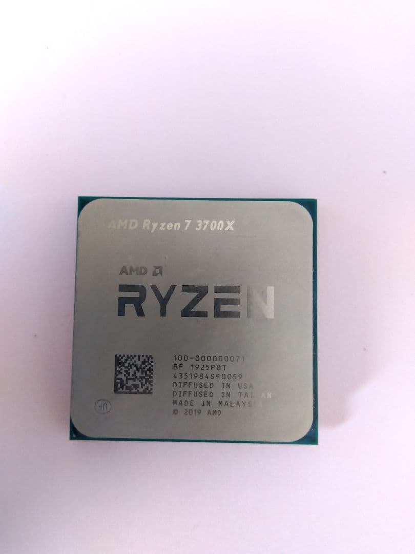 AMDのCPU「Ryzen 7 3700X」　ジャンク品