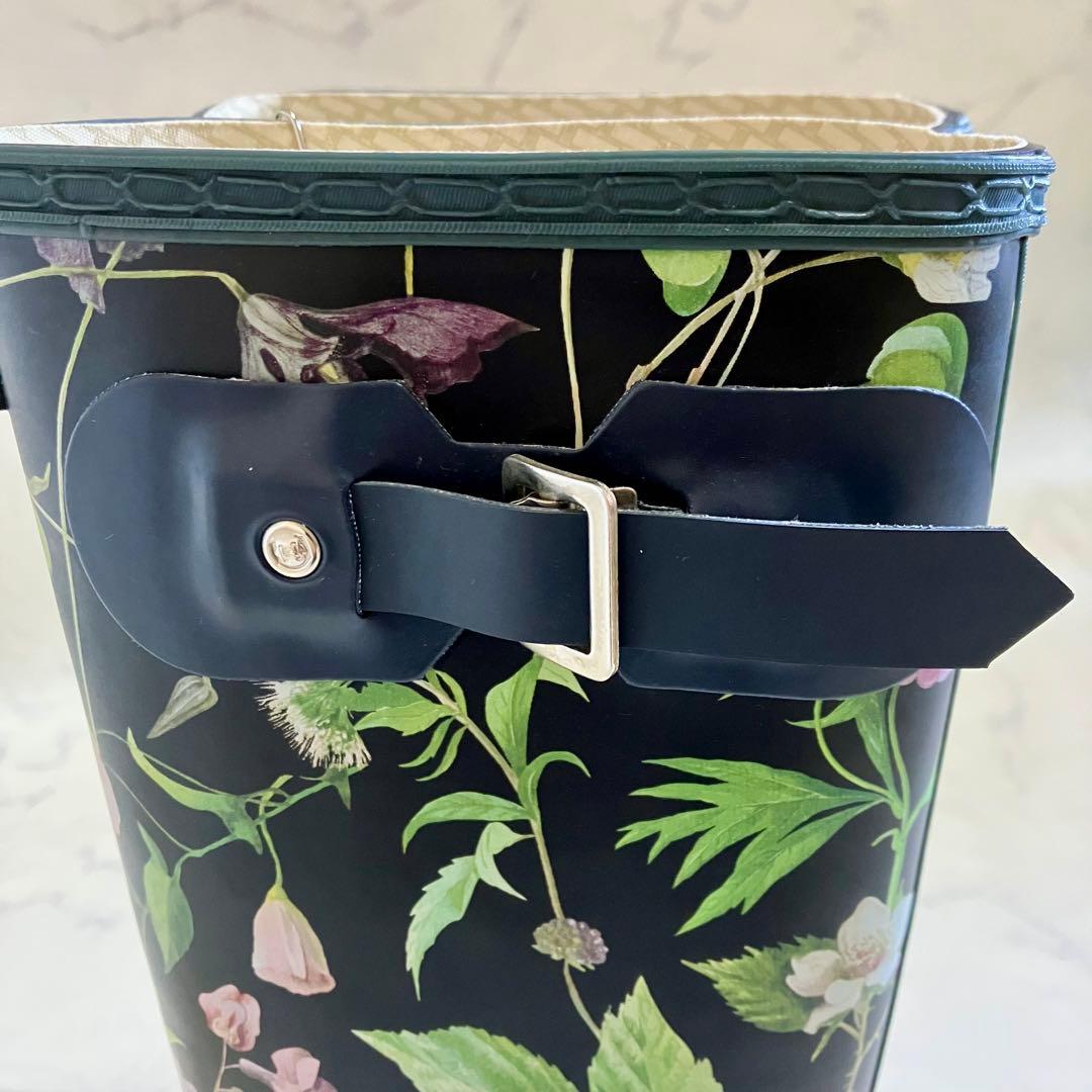 【新品タグ付】HUNTER ハンター 花柄レインブーツ RHSコラボ 長靴