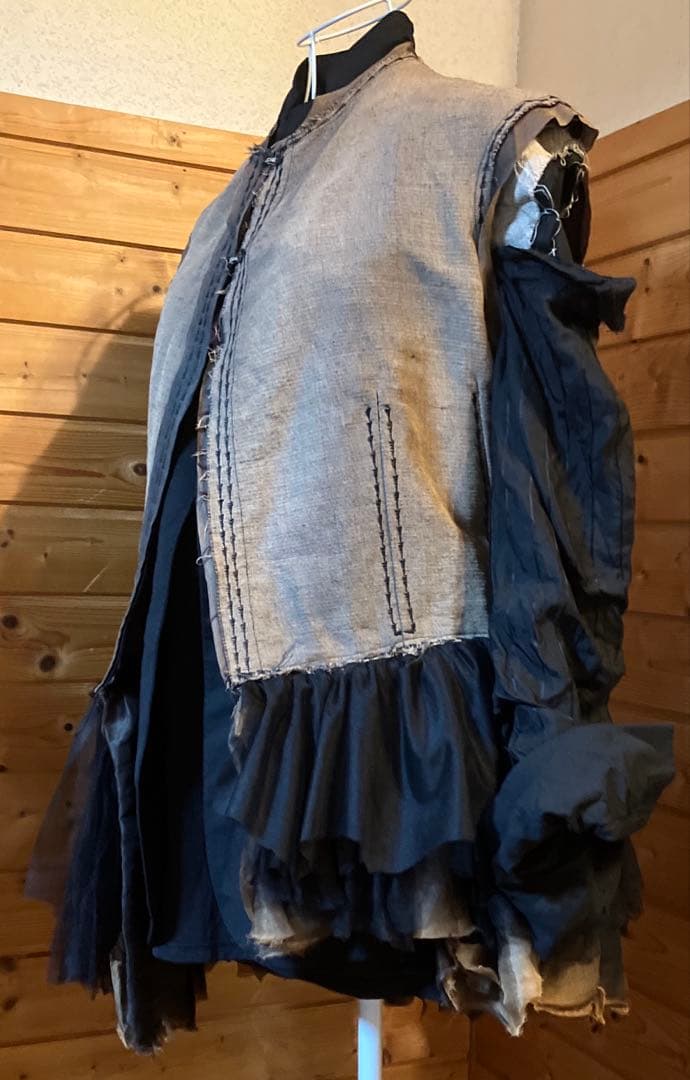 マルクルビアン　ティアードパワーネット　ノースリーブ　ジレ　トップス48