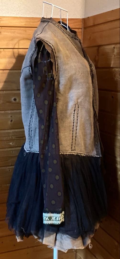 マルクルビアン　ティアードパワーネット　ノースリーブ　ジレ　トップス48