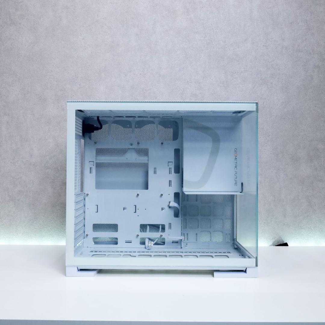 PCケース(自作PC用) Geometric Future Model 5 white