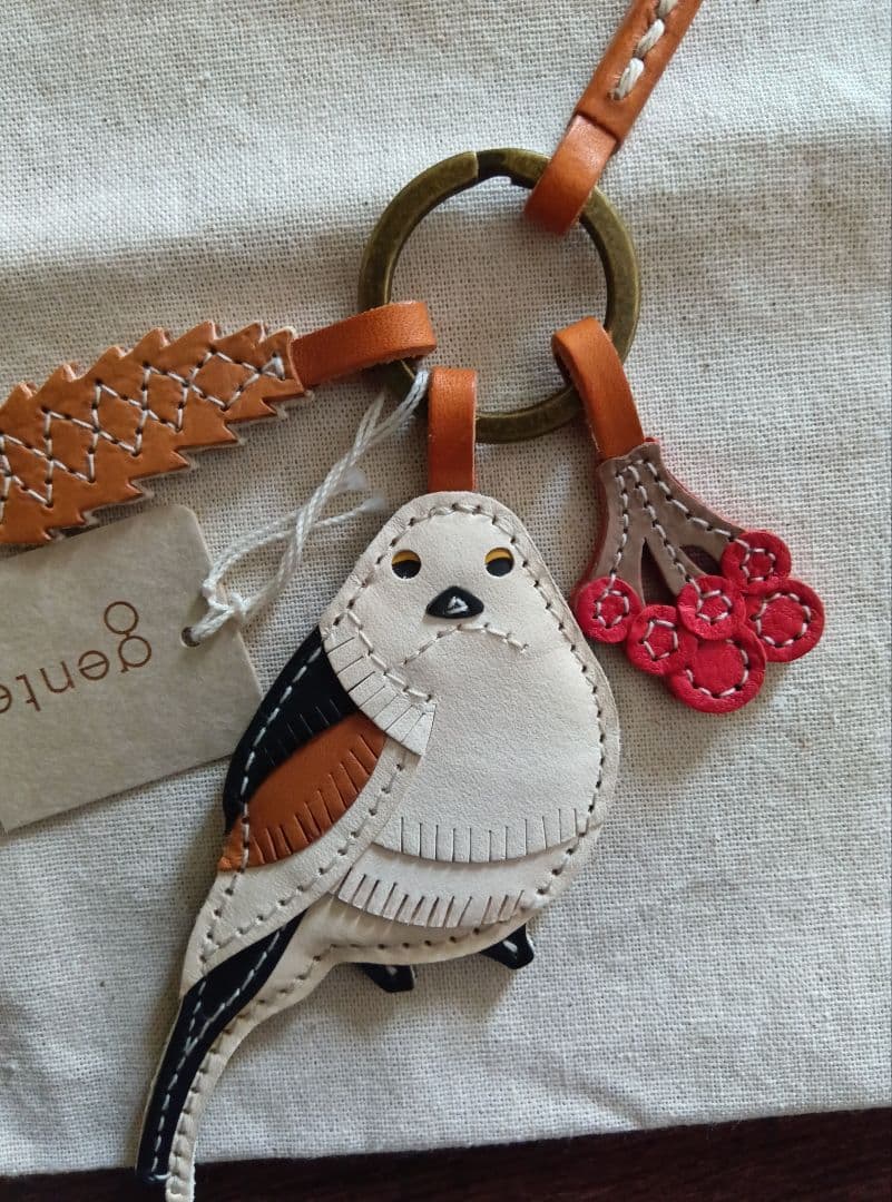 【追記あり】genten ゲンテン チャーム レザー キーホルダー シマエナガ