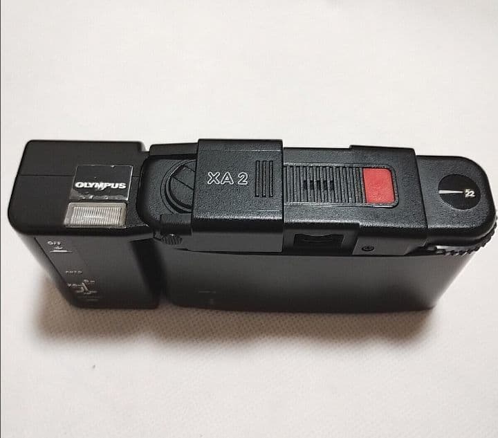 オリンパス Olympus XA2＋ A11 フラッシュ付 コンパクトカメラ