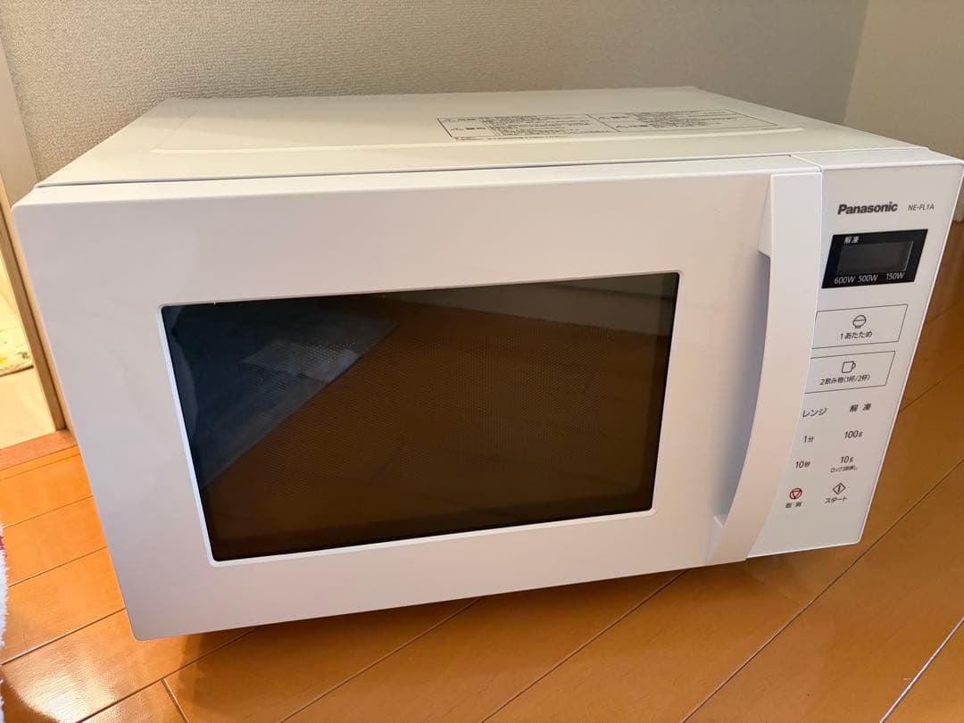 美品　Panasonic電子レンジNE-FL1A-W 2023年製50/60Hz