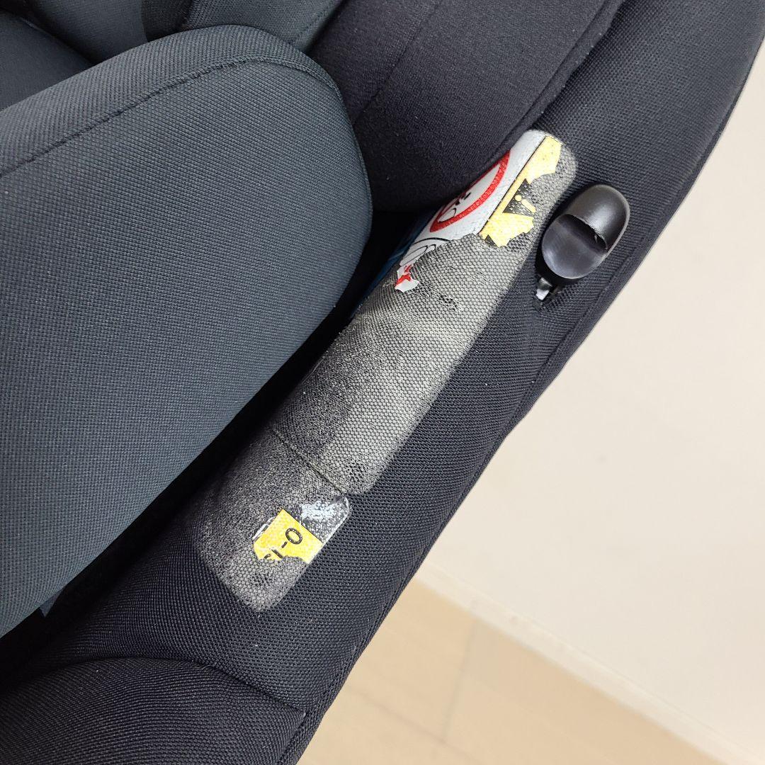 y*g様 マキシコシ チャイルドシート　アクシスフィックスプラス　ISOFIX