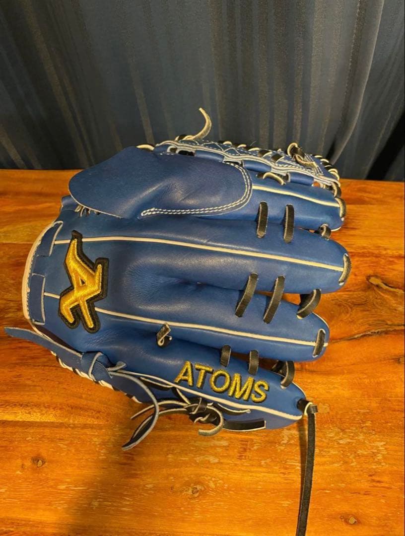 アトムズ　硬式　投手　左投げ