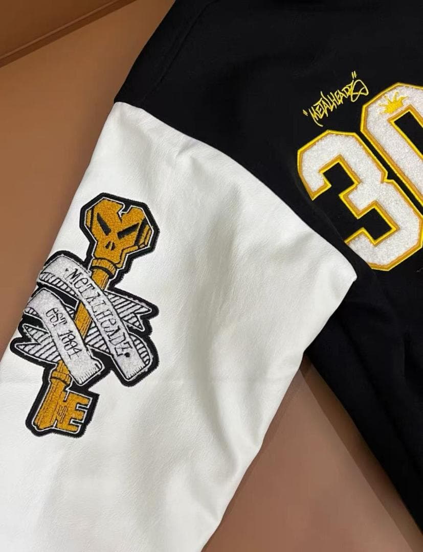 STÜSSY バイカラースタジャン