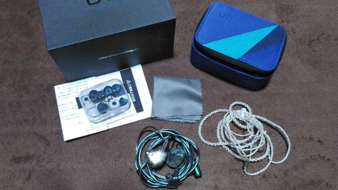 《一部キズあり》unique melody イヤホンonso 05ケーブルセット