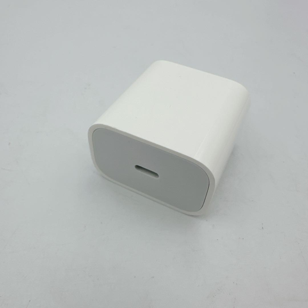 【概ね美品】A2374 Apple Pod min ホワイト