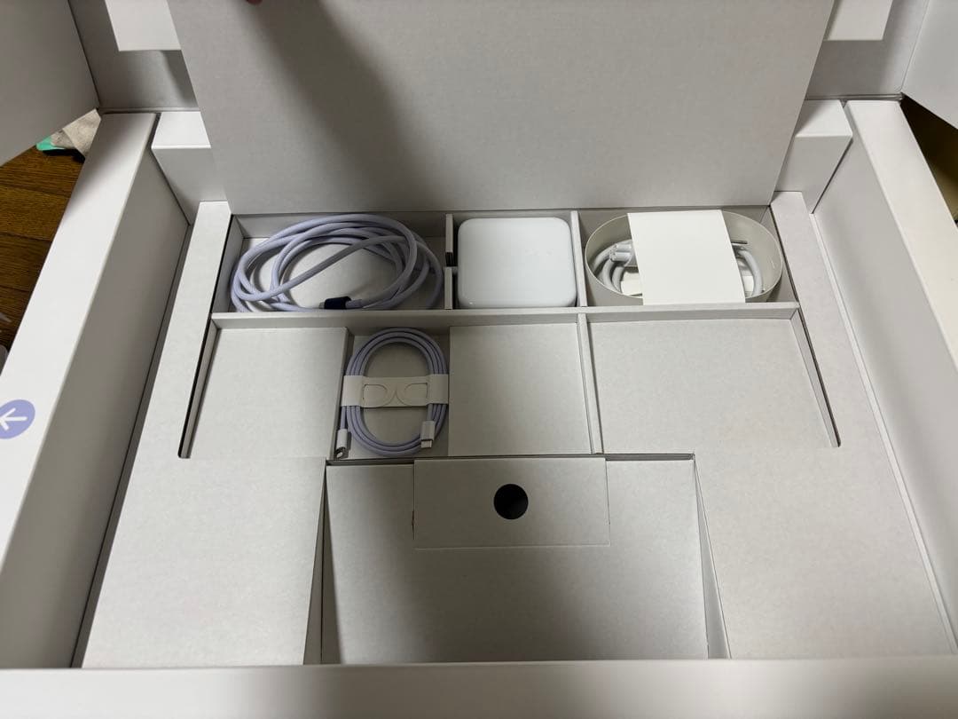 Apple iMac 24インチ Mid 2021 (M1, 512GB)