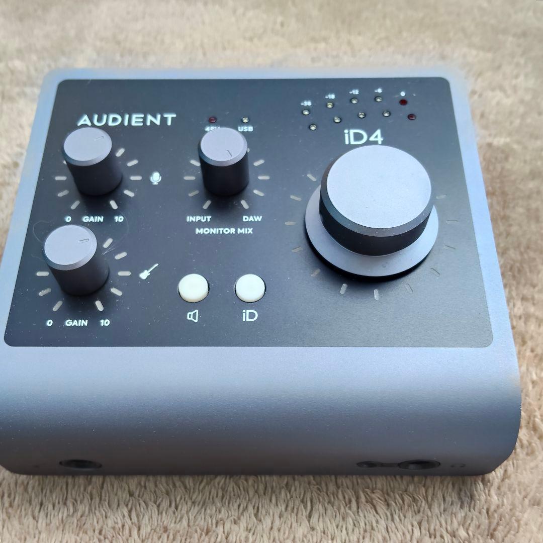 AUDIENT iD4 mk2 オーディオインターフェイス