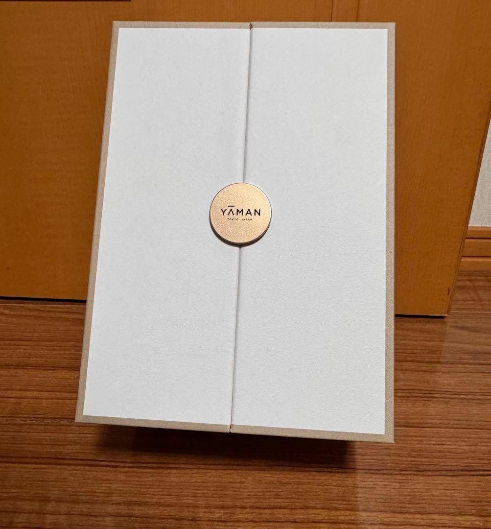 YAMAN 美顔器 フォトプラスシャイニーネオ　充電器・スタンド　YJFM18N