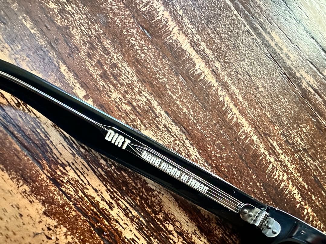 DIRT　DIET BUTCHER SLIM SKIN / EFFECTOR