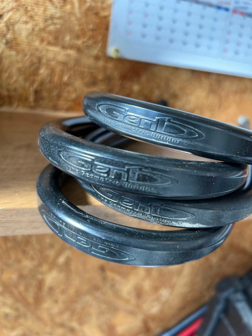 玄武(Genb) ハイエース3ブロック(^^) 【3.0インチ/-75ミリ】