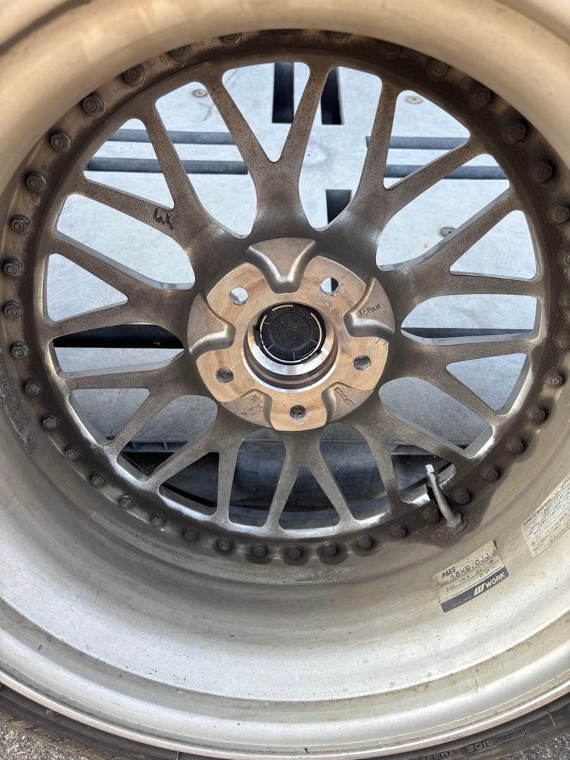 6*x様 WORK REZAX 18インチ　BRIDGESTONE REGNO