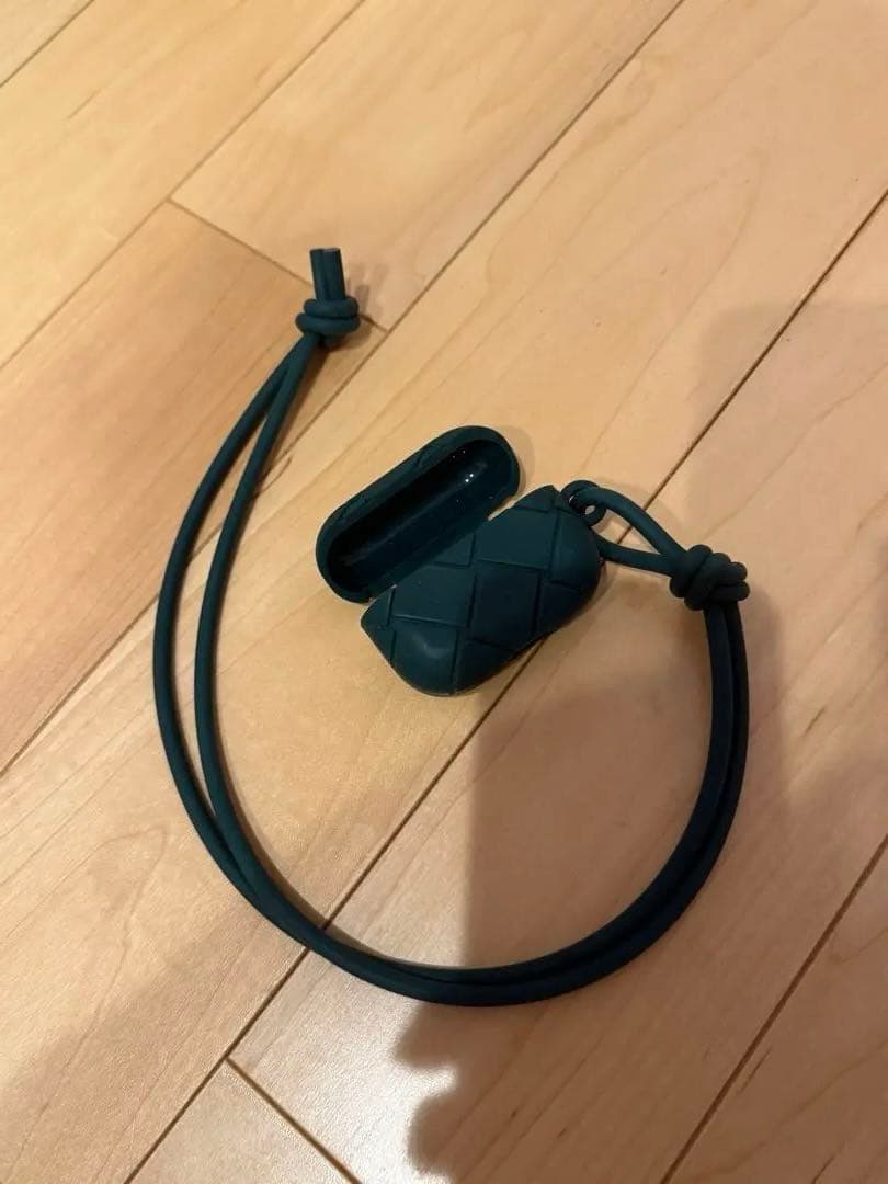 BOTTEGA VENETA - AirPods Pro シリコンケース