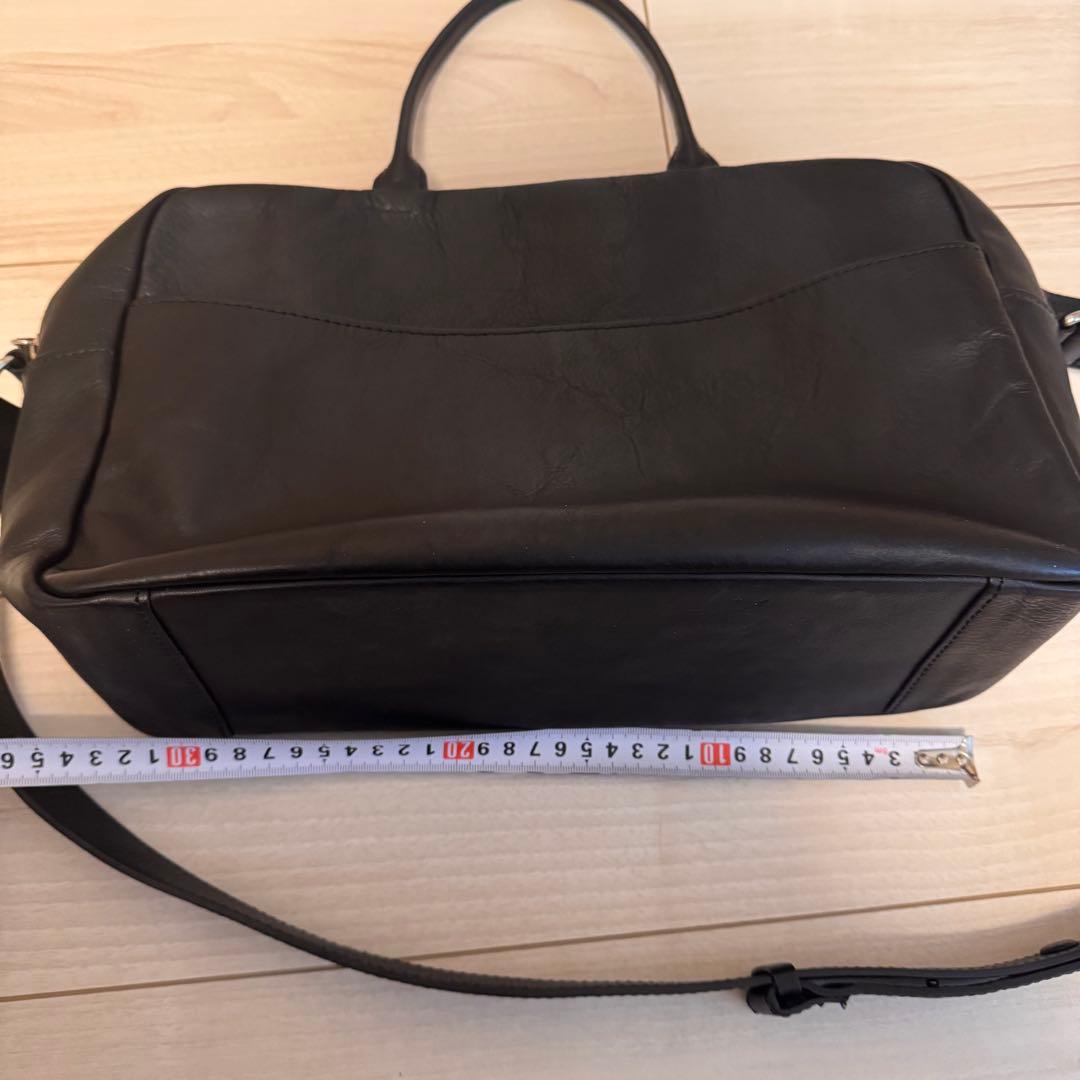 美品　マドリガル　おかかえバッグ　ブラックレザーショルダーバッグ