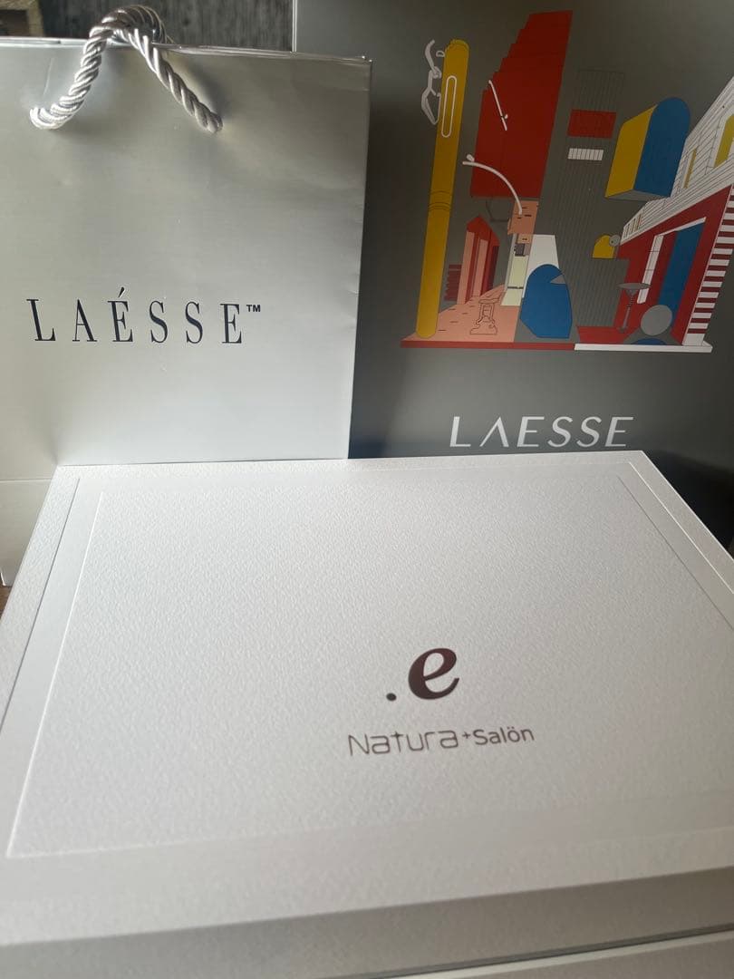 LAÉSSE .e Natura+Salon 美顔器セット
