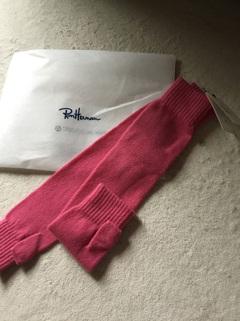 専用です　アソースメレ　カシミアグローブ