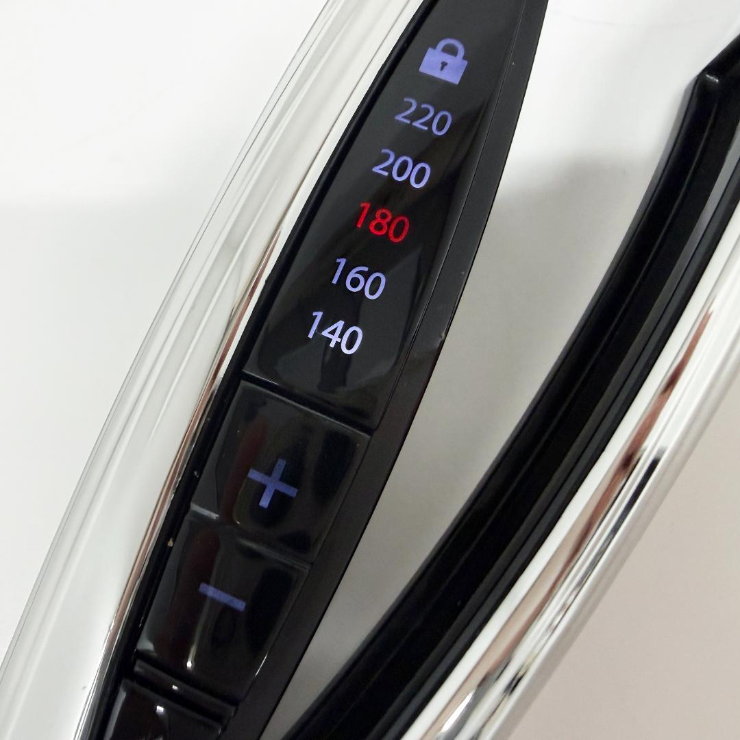 リファビューテックストレートアイロン ホワイト RE-AC02A