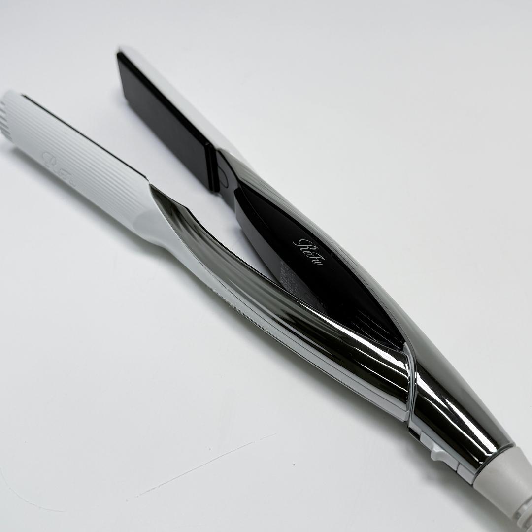 リファビューテックストレートアイロン ホワイト RE-AC02A