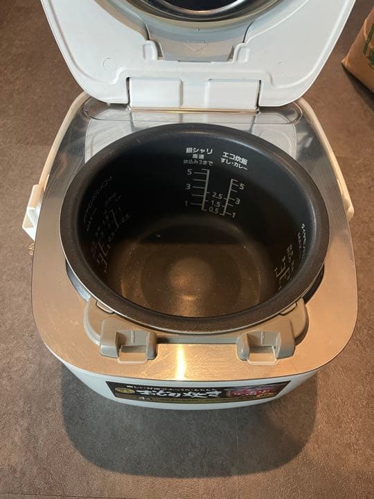 炊飯器・餅つき機 Panasonic SR-PA107-W