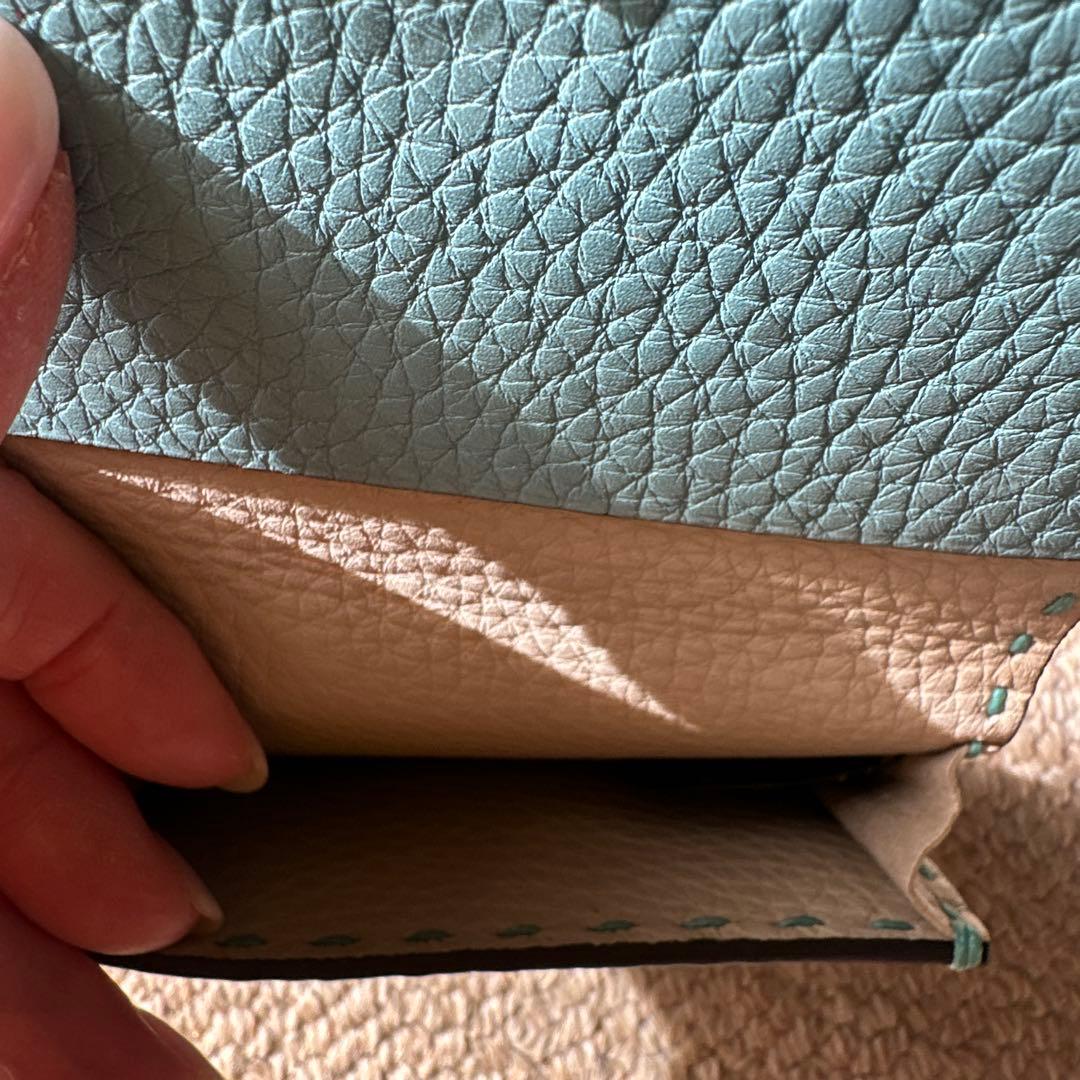 美品FENDI ミントグリーン 名刺入れ