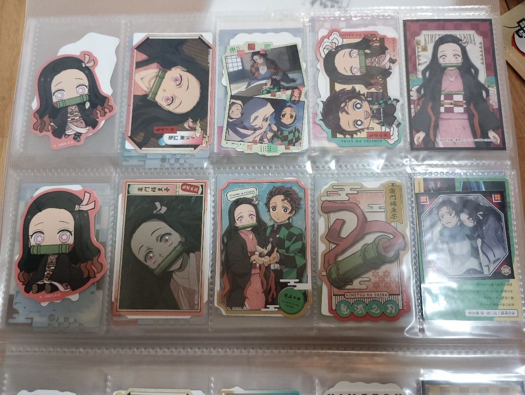 鬼滅の刃　ダイカットステッカー　まとめ売り　ステッカー　カードダス