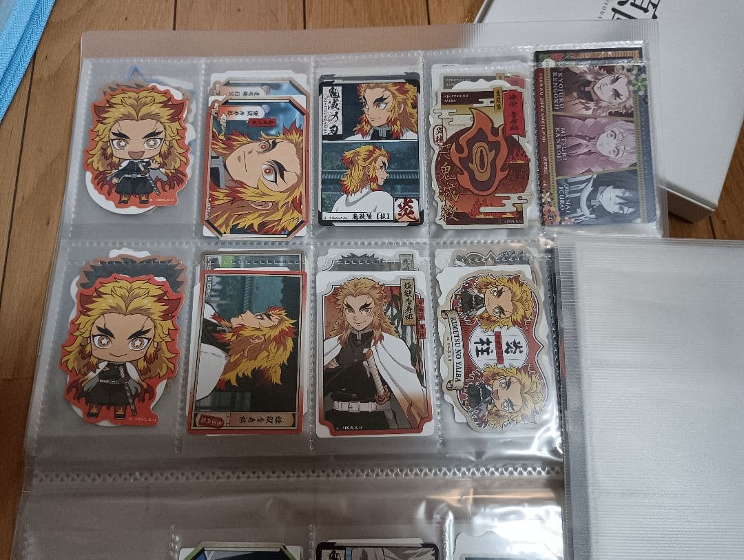 鬼滅の刃　ダイカットステッカー　まとめ売り　ステッカー　カードダス