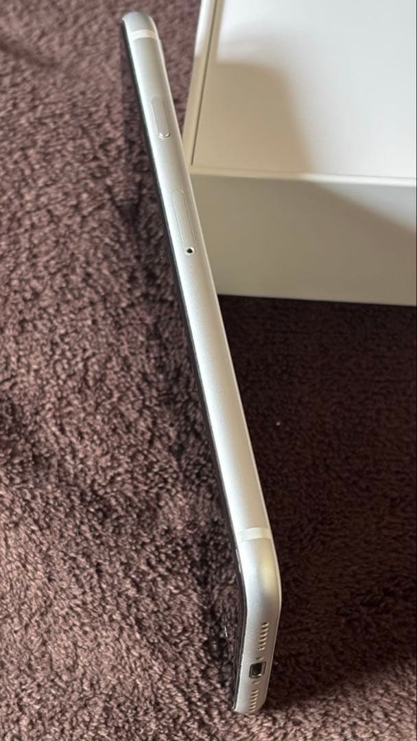 <1/18値下 箱有完品>Apple iPhoneSE2 256GBsimフリー