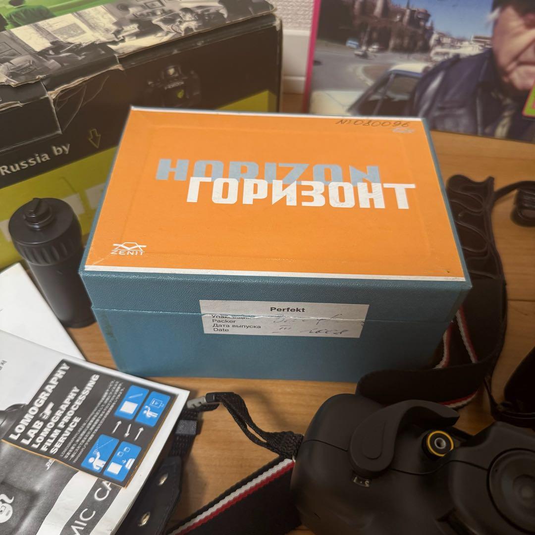 Lomography HORIZON Perfekt 35mmパノラマカメラ